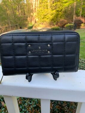 London Fog Black Quilted Zip Wallet with Metal Logo Plate
